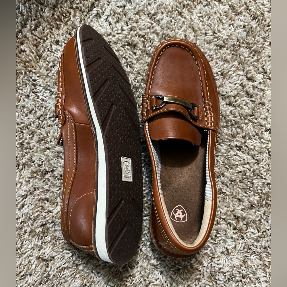Ariat Crusiers, size 8.5